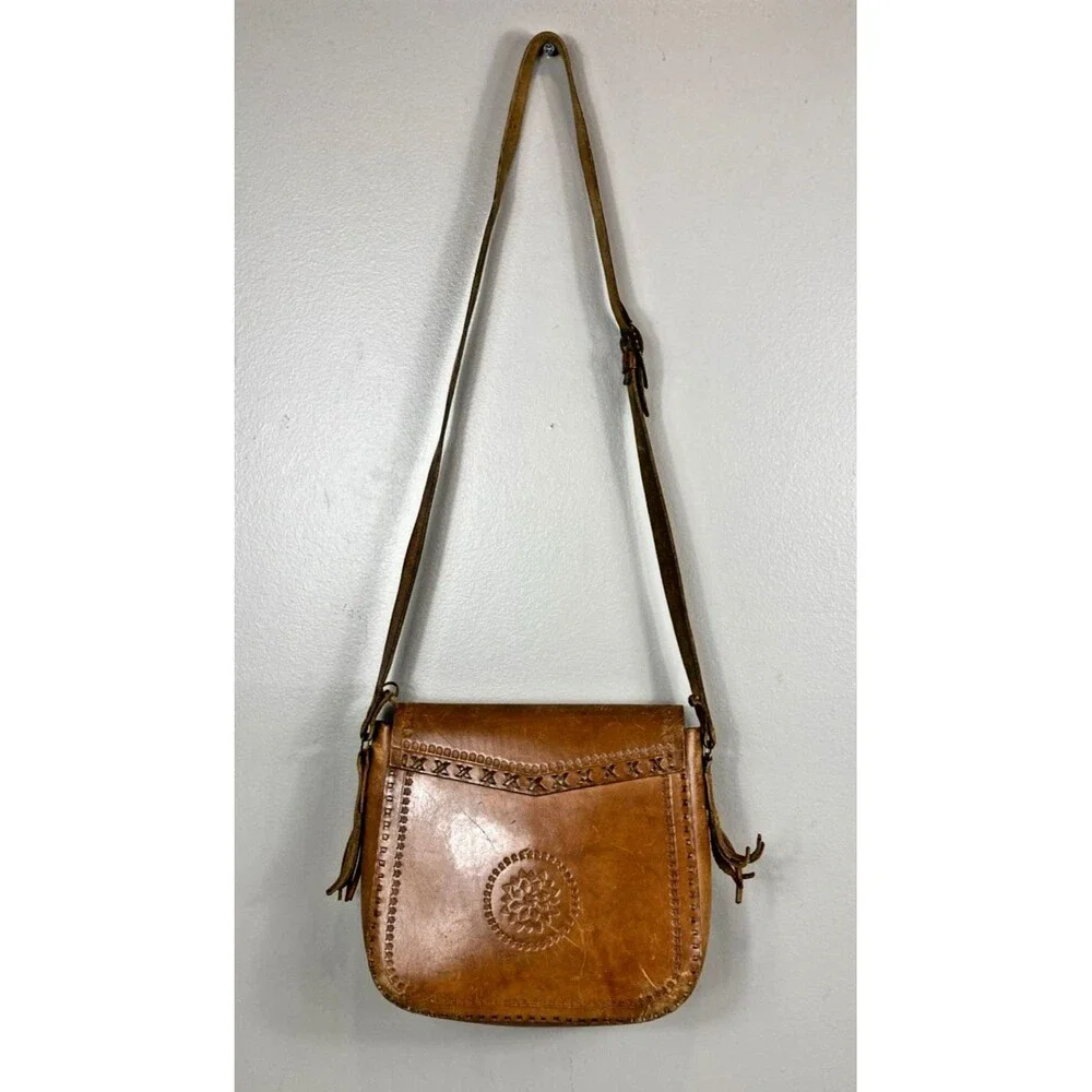 Vintage Leather Hand Tooled & Beaded Handbag Crossbody Tan Fringe Hippie Boho